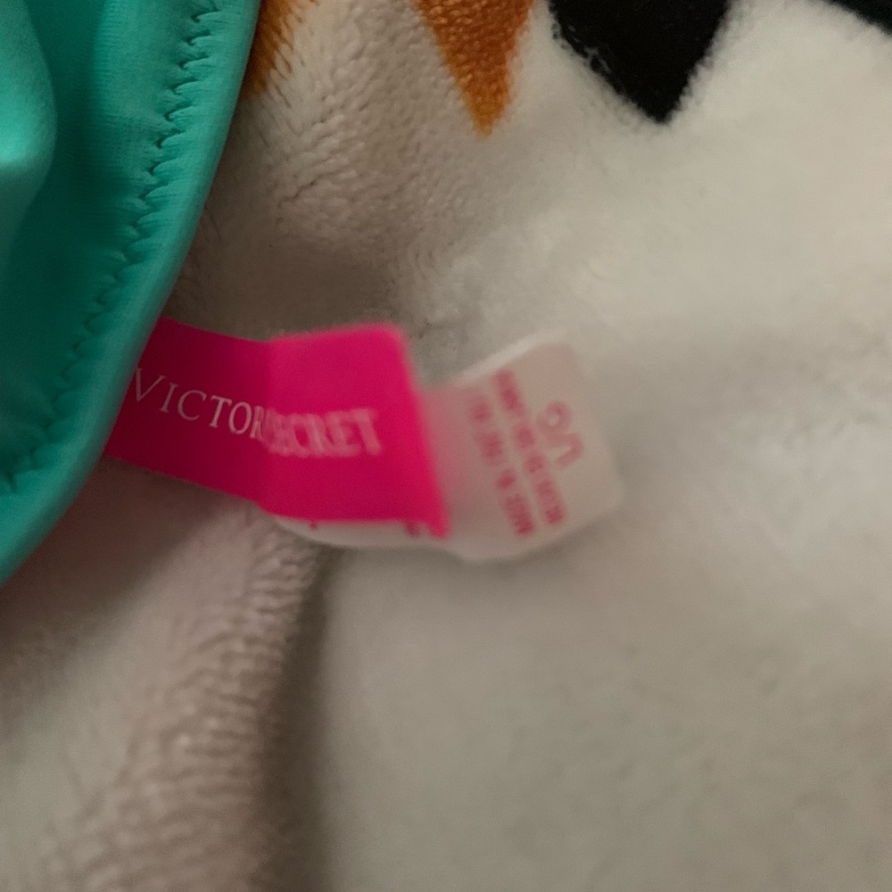 Victoria secret - Picture 3 of 3